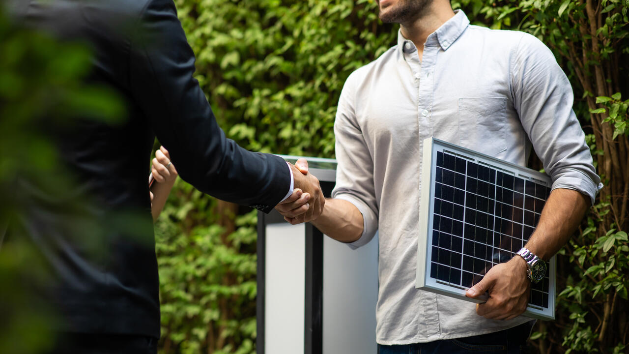 Eine Energieberatung kann sinnvoll sein, um weiteres Einsparpotential in Ihrem Haus festzustellen.