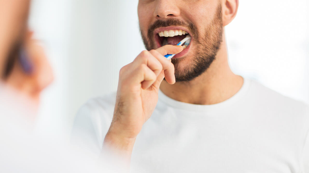 Zahnpasta im Test: Wir haben 58 Universalzahncremes untersuchen lassen.