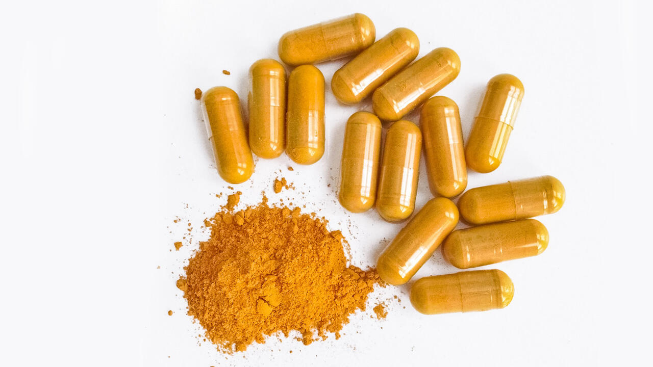 Curcumin ist Bestandteil vieler Nahrungsergänzungsmittel.