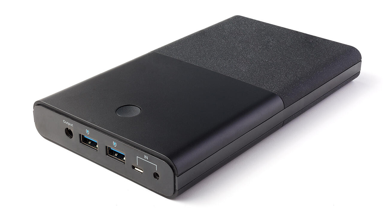 Powerbanks bieten unterwegs Energie für elektronische Geräte, können aber die Leistungsfähigkeit von Akkus nicht komplett wiederherstellen. Powerbanks bieten unterwegs Energie für elektronische Geräte, können aber die Leistungsfähigkeit von Akkus nicht komplett wiederherstellen.