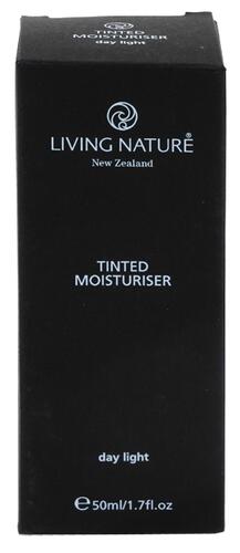 Living Nature Tinted Moisturiser, day light