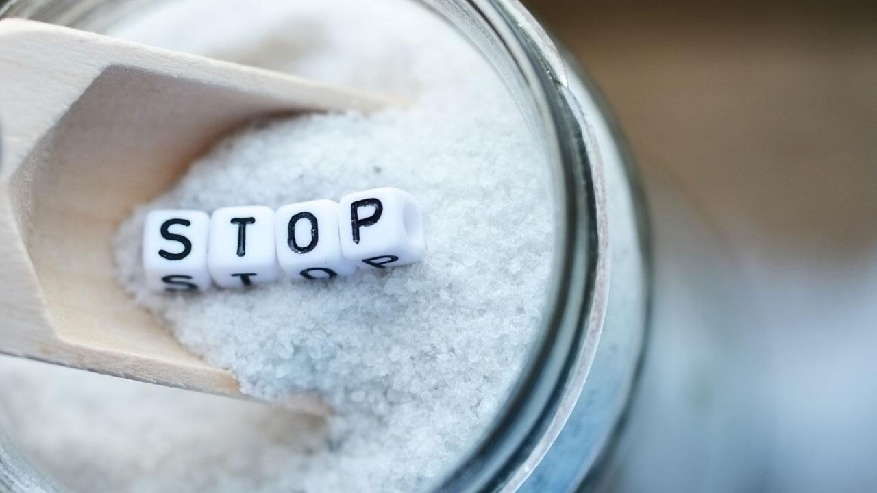 Salzersatz: Mit diesen Würz-Alternativen lässt sich Salz ersetzen