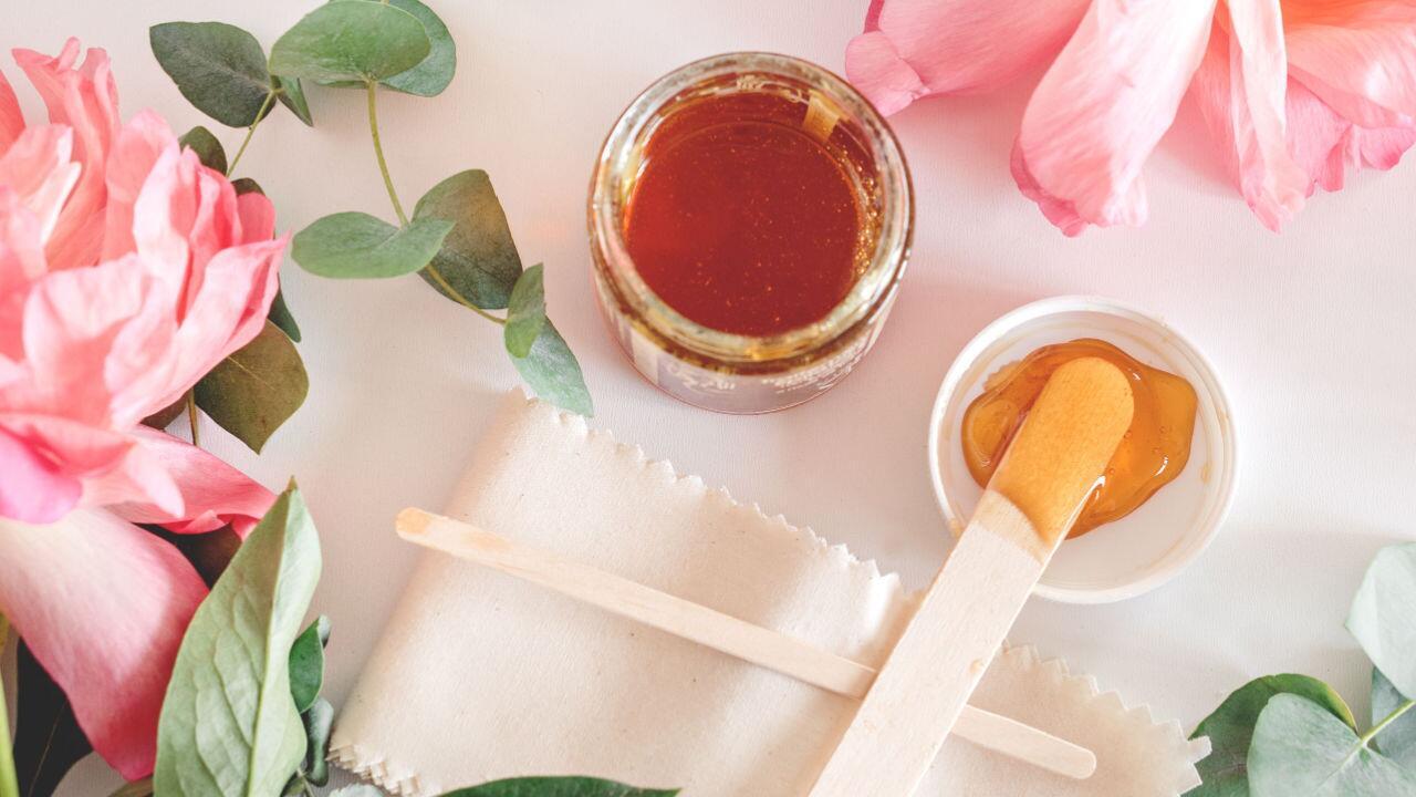 Sugaring selber machen: Wie man die Zuckerpaste zubereitet