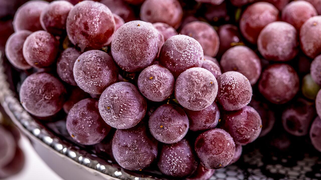 Weintrauben einfrieren: So wird aus Trauben eine kühle Erfrischung