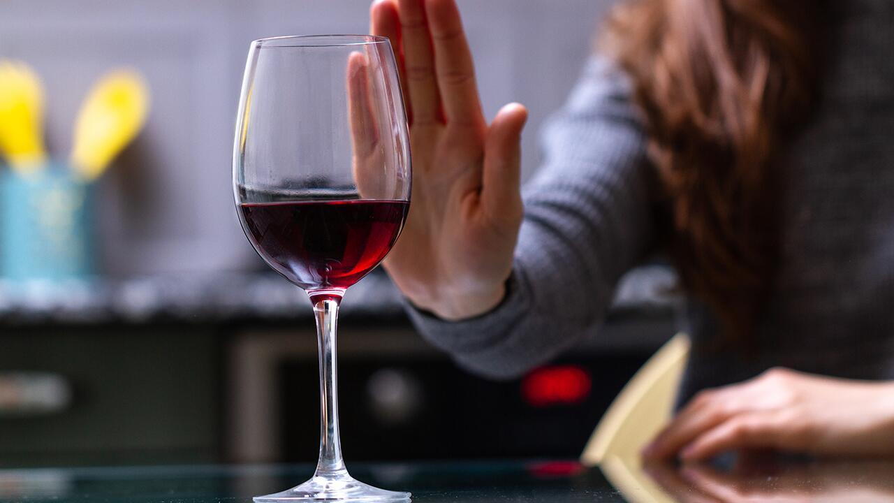Dry January: Wie sich der Alkoholverzicht auf die Gesundheit auswirkt