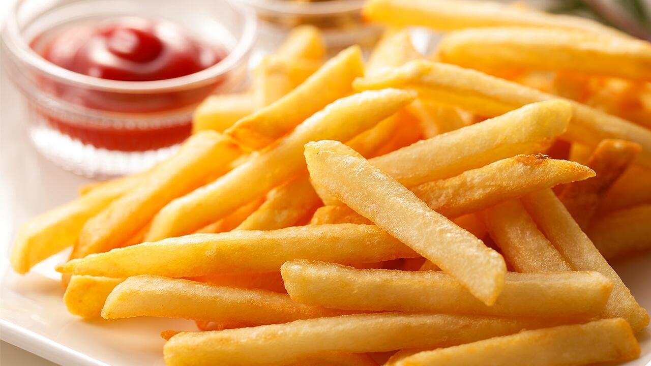 Tiefkühl-Pommes im Test: Hersteller haben Probleme in den Griff bekommen 