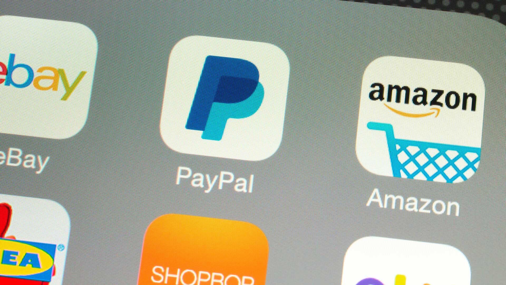 Warnung vor Schockanrufen & Fake-Nachrichten: Angeblich von Amazon und Paypal