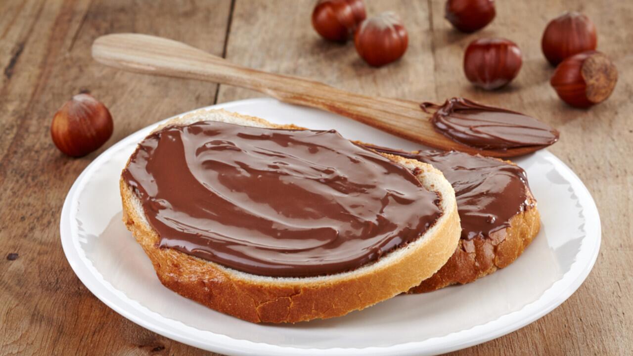 Nuss-Nougat-Creme selber machen: So einfach klappt es