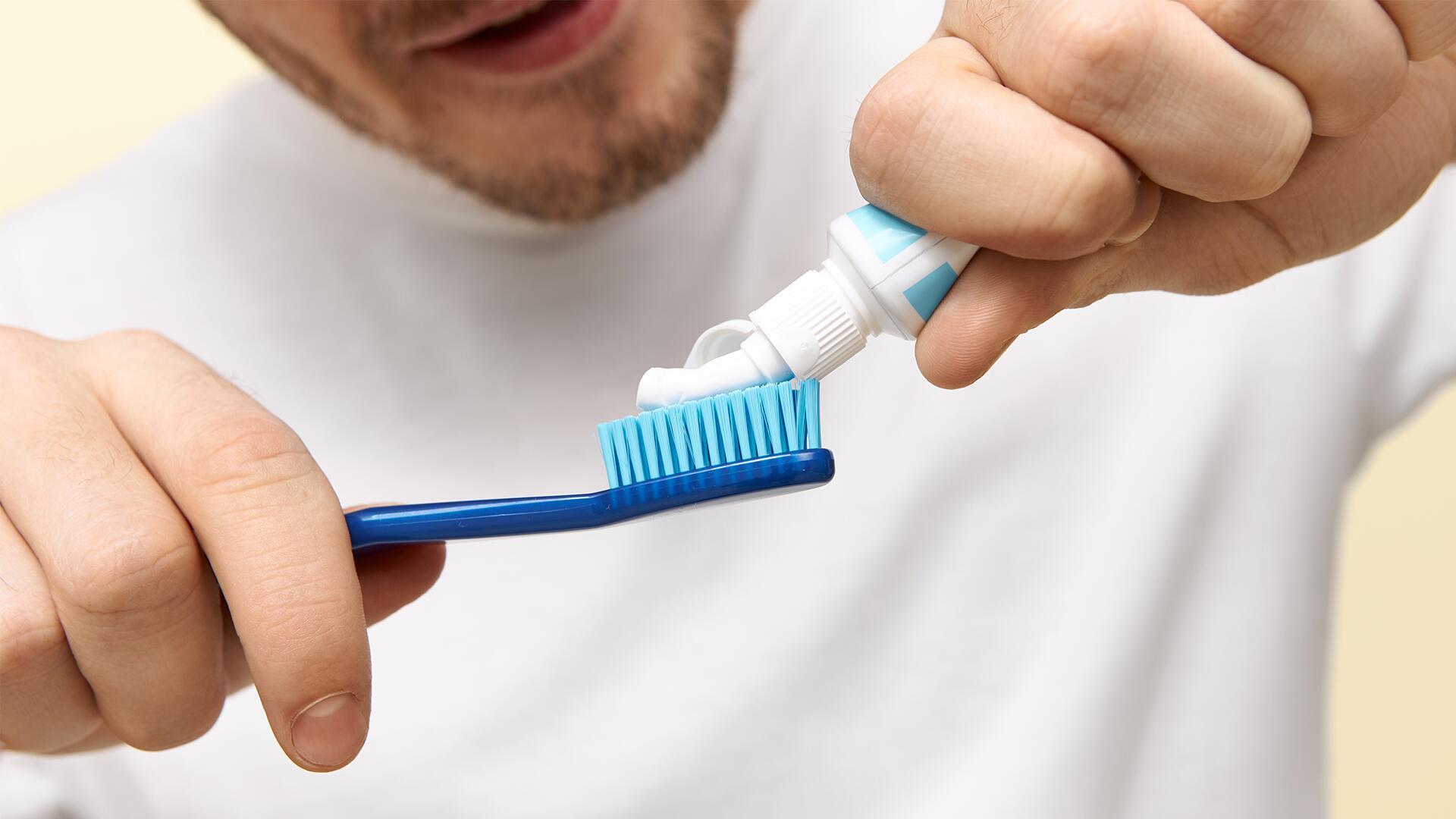 Macht uns Fluorid in Zahnpasta wirklich krank? Macht uns Fluorid in Zahnpasta wirklich krank?