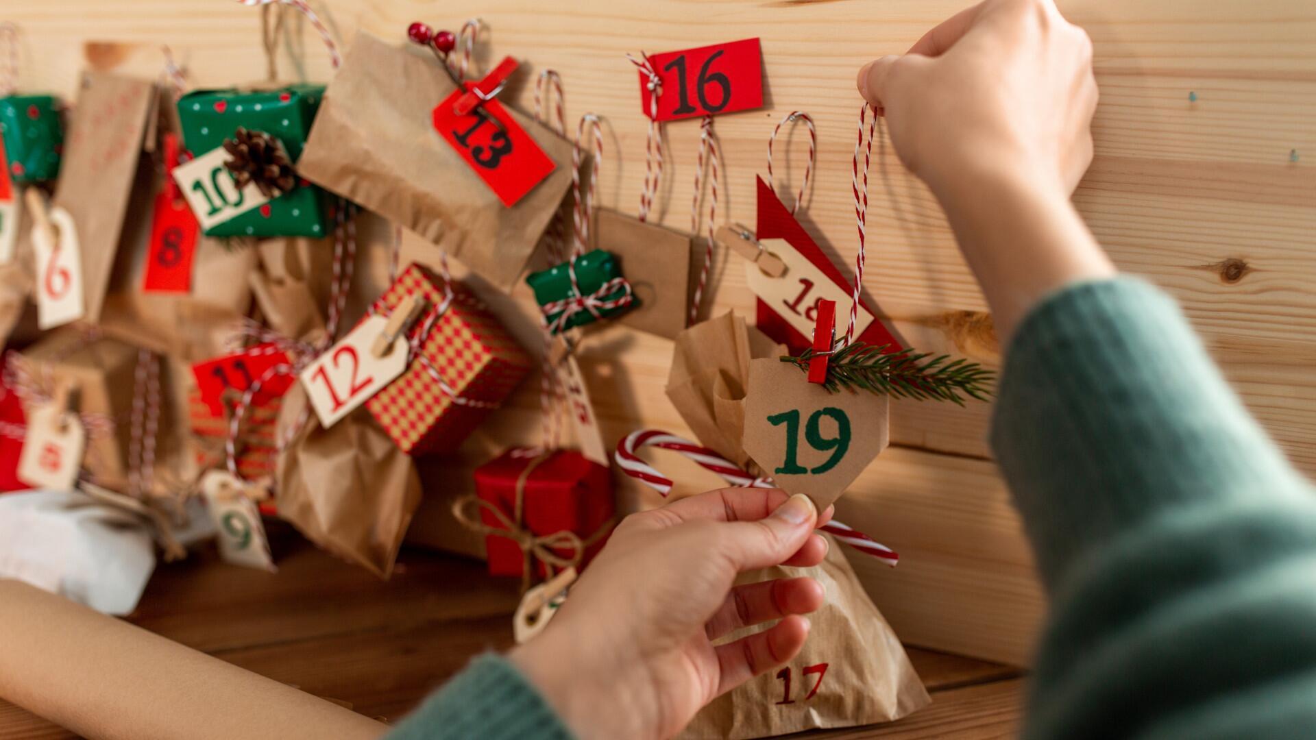 Adventskalender ohne Schokolade: 24 leckere Alternativen, die Freude bereiten