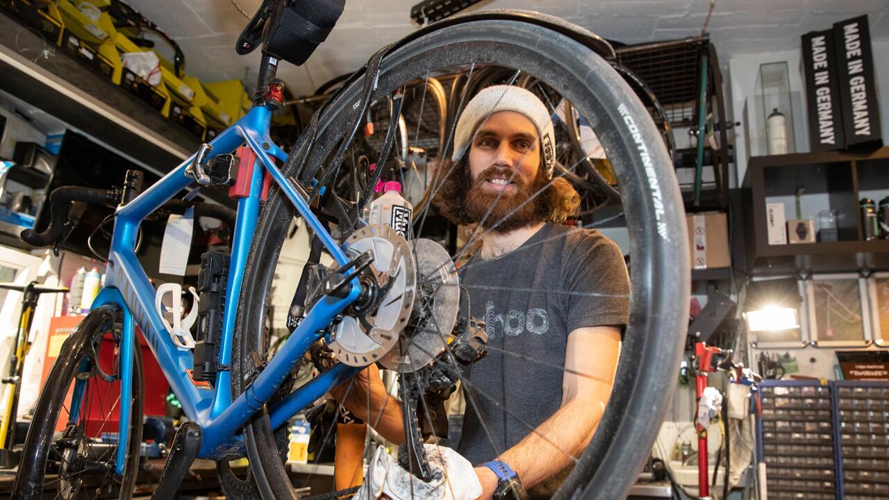 Fahrrad reinigen: Mit diesen Pflegetipps wird das Bike frühjahrsfit