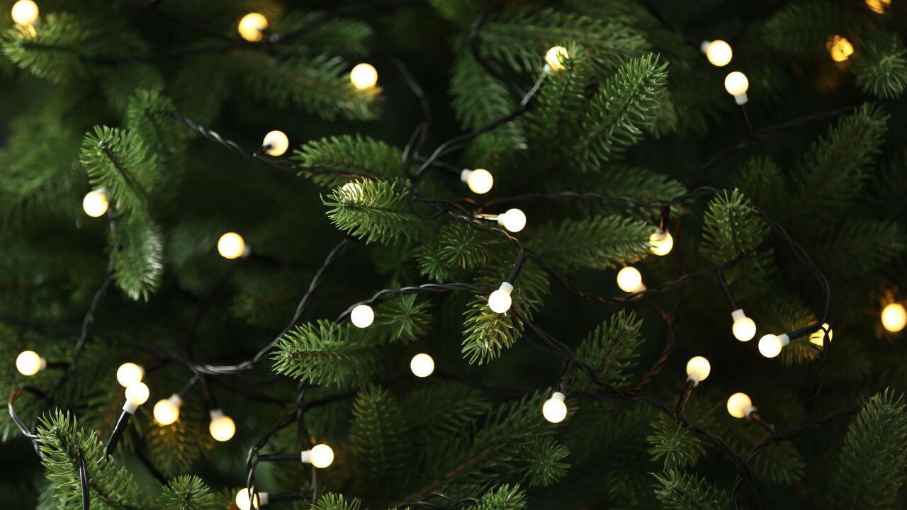 So sparen Sie an Weihnachten Energie – mit Lichterketten & Co.
