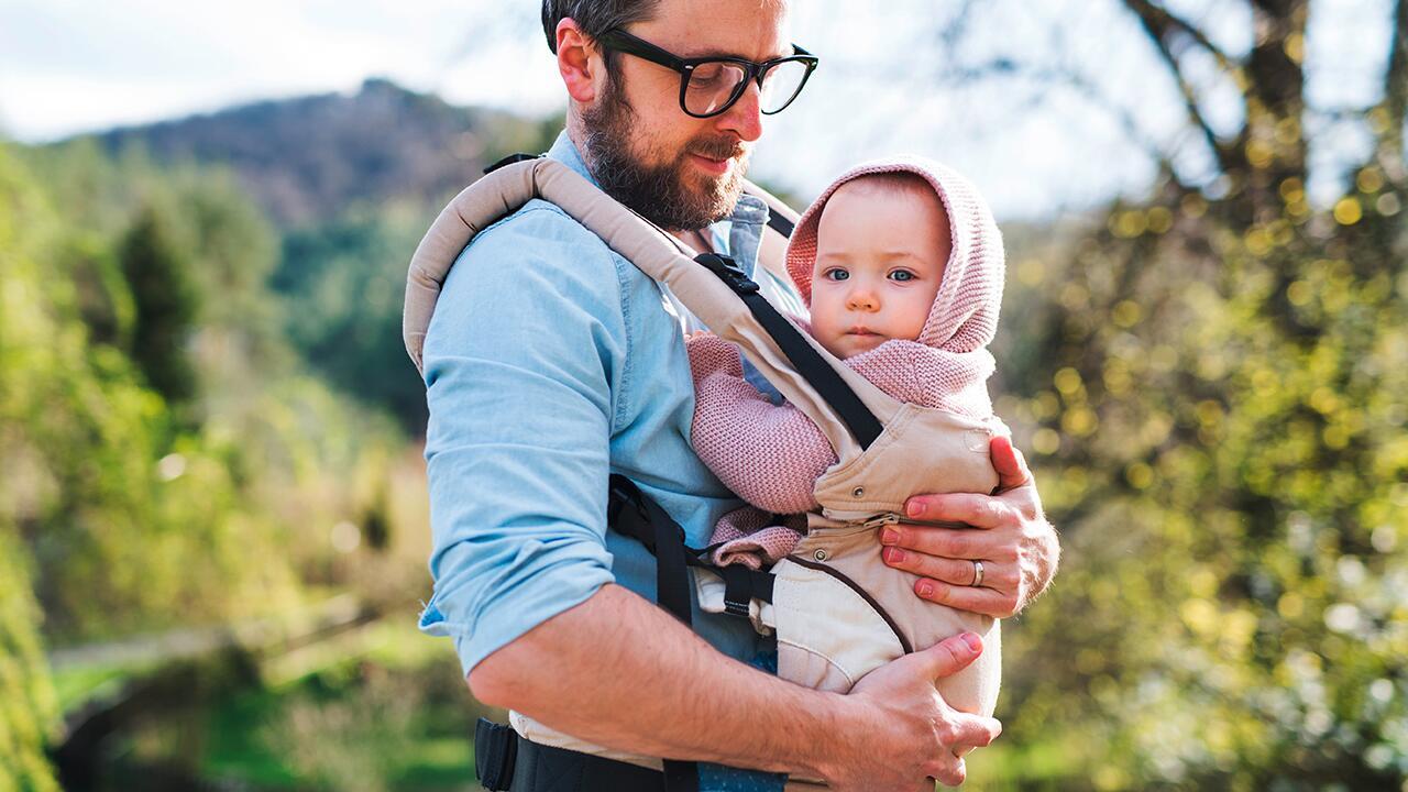 Babytragen im Test: Nur vier sind "gut"