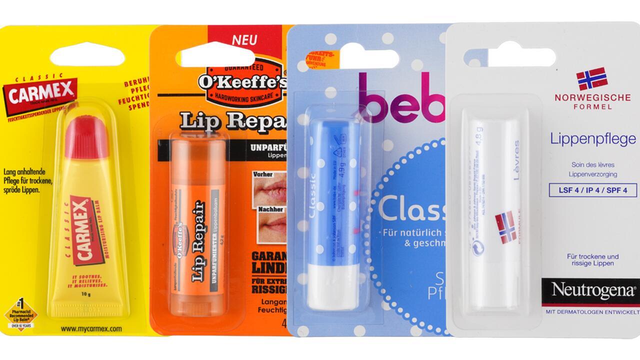 Lippenpflege-Test: Mit einigen Stiften cremen Sie Mineralöl auf die Lippen